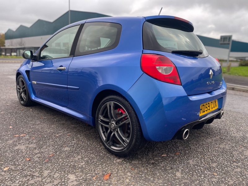RENAULT CLIO
