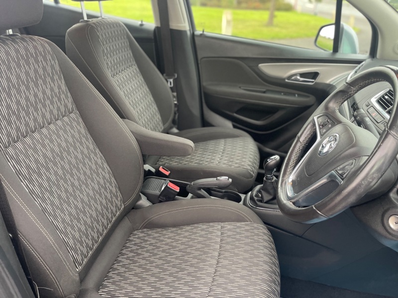 VAUXHALL MOKKA