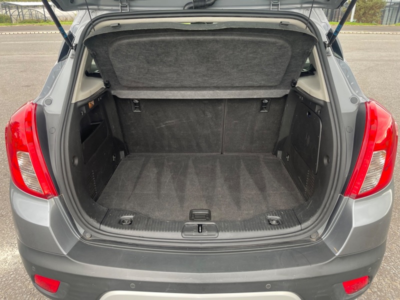 VAUXHALL MOKKA