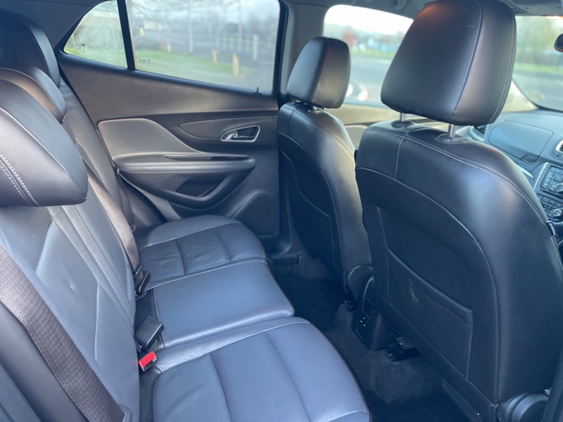 VAUXHALL MOKKA
