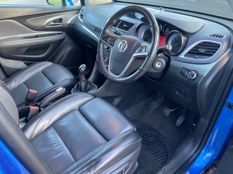 VAUXHALL MOKKA