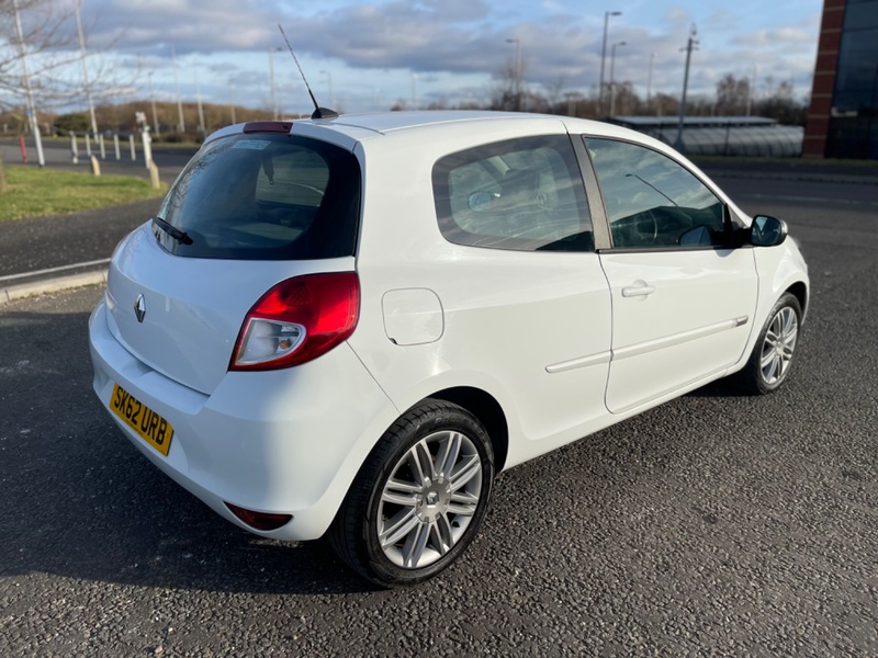 RENAULT CLIO