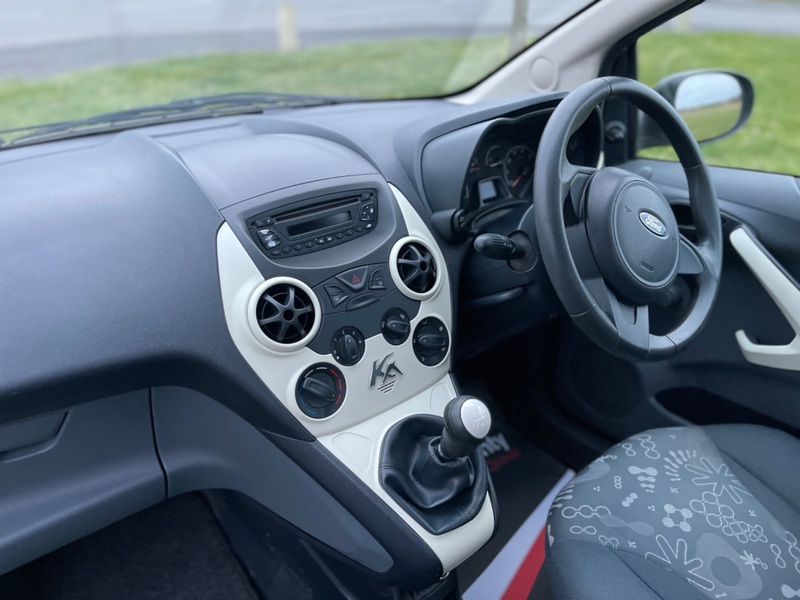 FORD KA