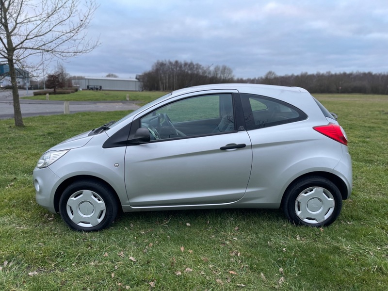 FORD KA