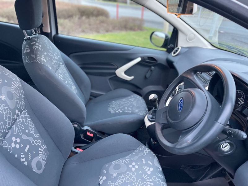 FORD KA