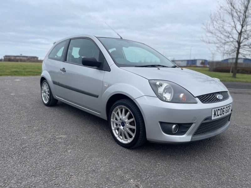 View FORD FIESTA ZETEC S 16V