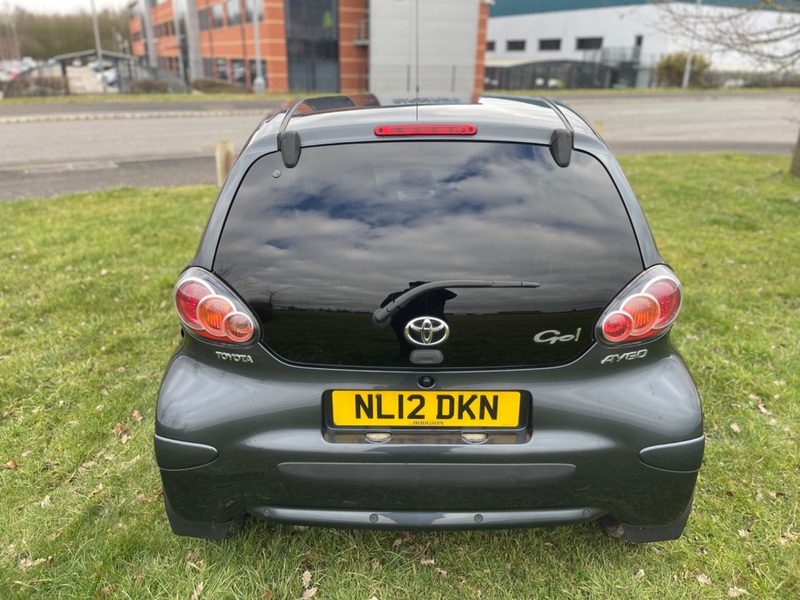 TOYOTA AYGO