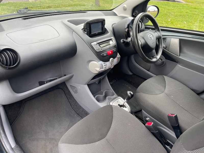 TOYOTA AYGO