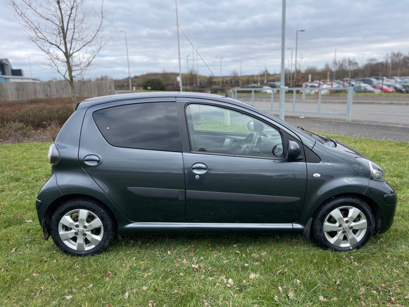 TOYOTA AYGO