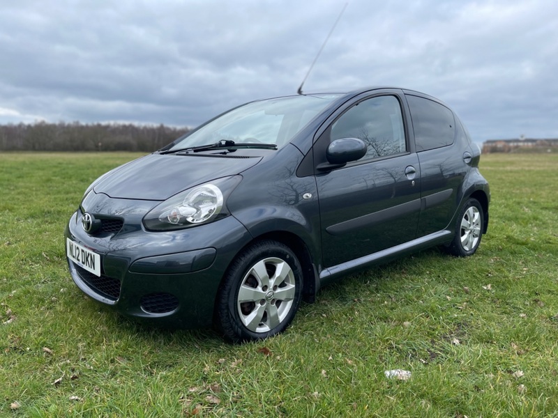 TOYOTA AYGO