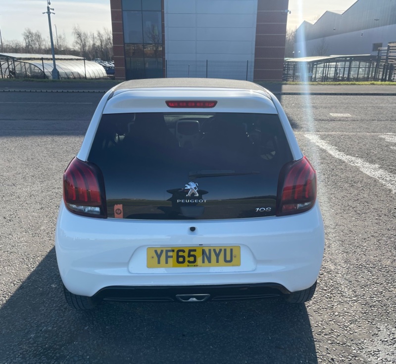 PEUGEOT 108