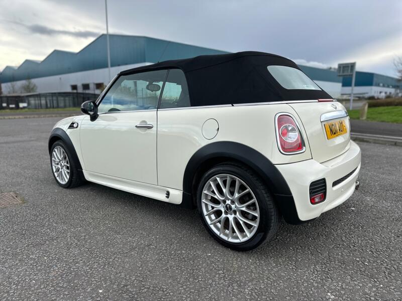 MINI CABRIOLET