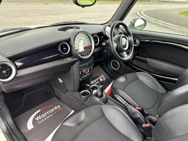 MINI CABRIOLET