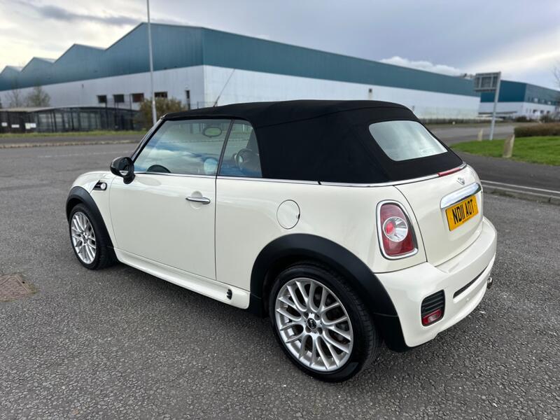 MINI CABRIOLET