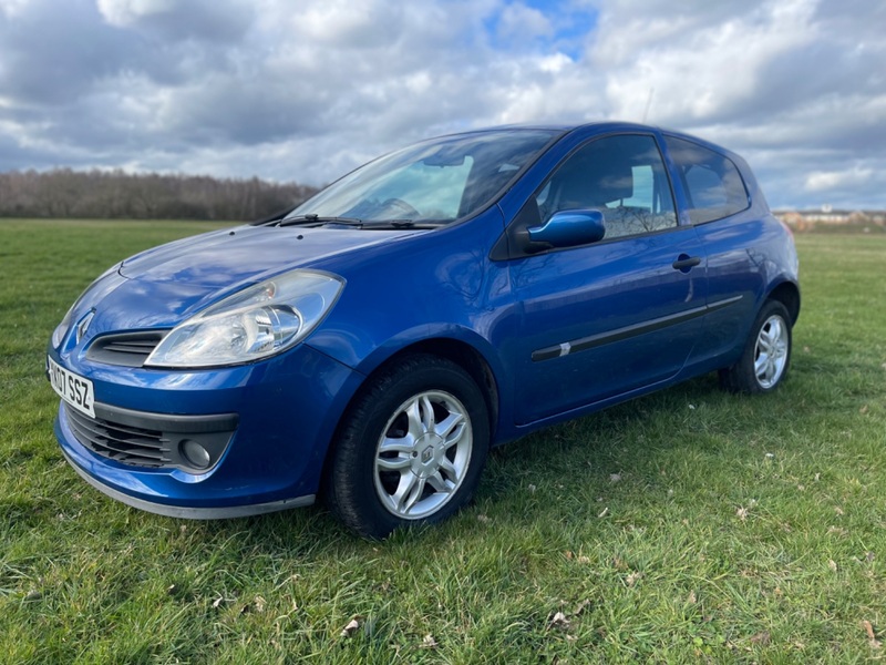 View RENAULT CLIO EXTREME 16V