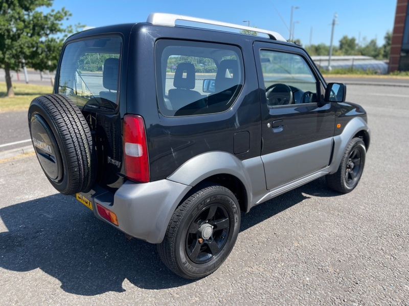SUZUKI JIMNY