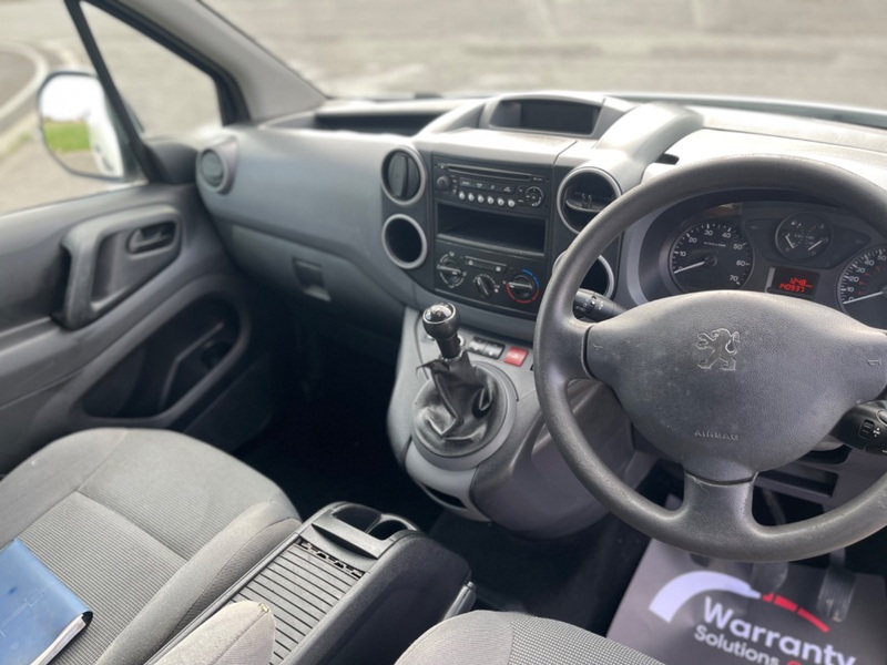 PEUGEOT PARTNER