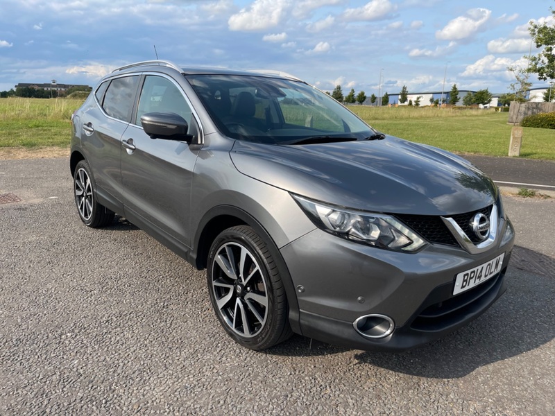 View NISSAN QASHQAI TEKNA DIG-T