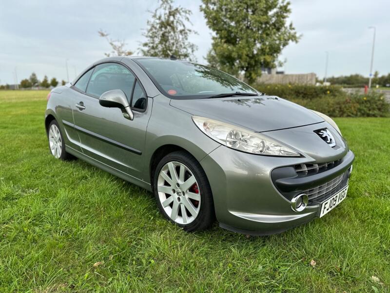 View PEUGEOT 207 GT