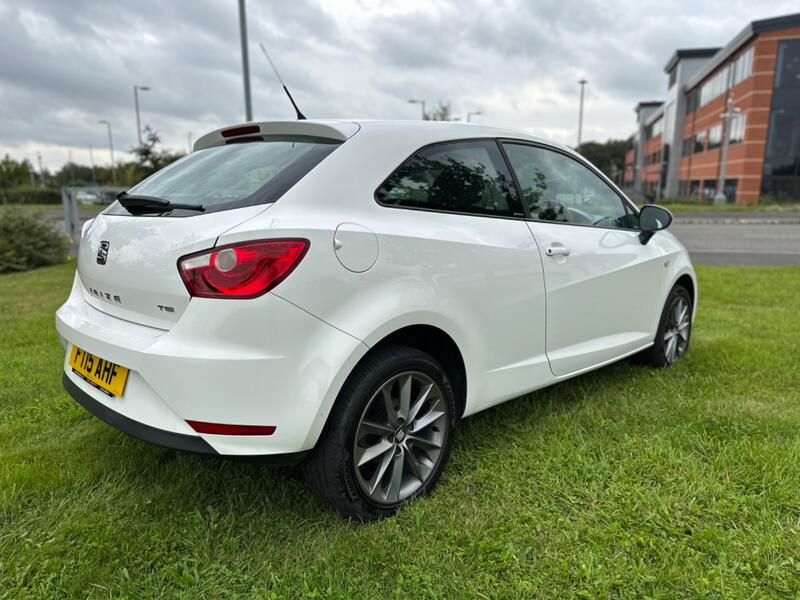 SEAT IBIZA