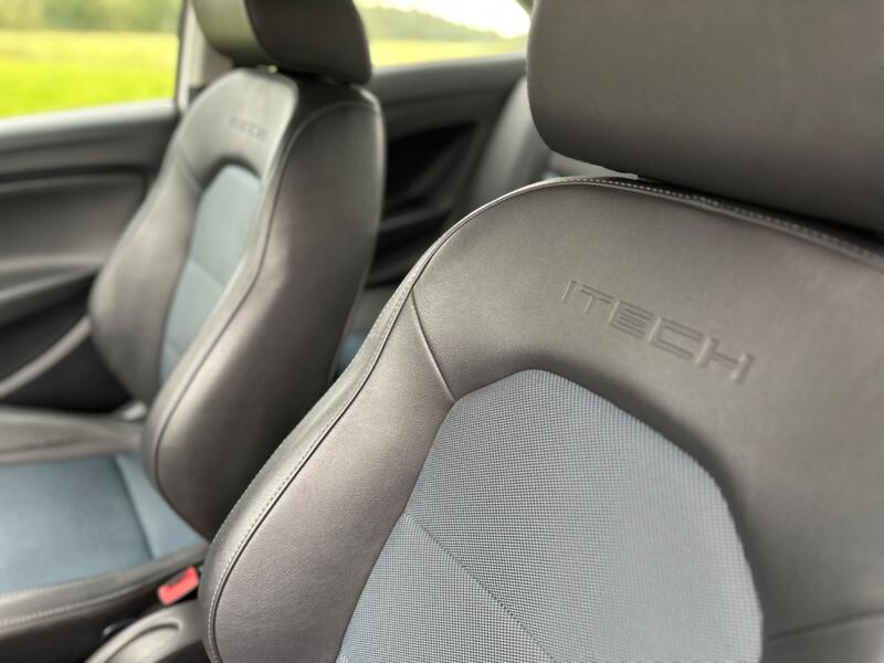 SEAT IBIZA